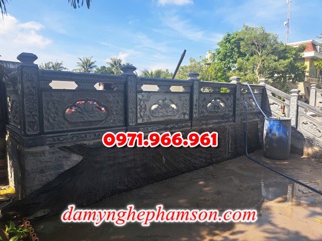 lan can nhà thờ dòng ho, gia đình, lan can đình chùa, lan can nghĩa trang, khu lăng mộ, gia đình, lan can nơi tâm linh, hàng rào từ đường, dòng họ, hàng rào, biệt thự, sân vườn, hàng rào lăng thờ, nghĩa trang , gia đình, giá bán theo thỏa thuận, kích thước theo nhu cầu khách hàng, bên em chuyên sản xuất, lắp đặt, hoàn thiện theo nhu cầu, tâm linh của gia đình