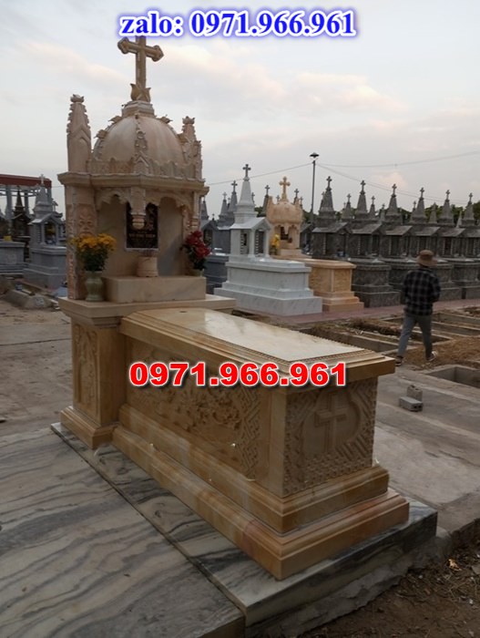 bia mộ đá xanh đẹp, giá bán mộ đá nguyên khối lắp sắp, địa chĩ nơi chỗ bán mộ đá hoa cương granite, kích thước mộ đá tự nhiên chuẩn phong thủy, thiết kế mộ đá trắng vàng theo yêu cầu, lắp đặt mộ đá cao cấp trọn gói theo yêu càu, mộ ông bà bố mẹ gia đình xây đá, mộ ốp đá xanh đen cẩm thạch, mẫu mộ đá đơn giản tam cấp không mái, mộ gia tộc song thân phu thê có mái che, kim tĩnh huyệt mộ bằng đá chôn tươi sang cát, nhà mồ mả để thề lưu giũ hũ lọ tro cốt, mộ sư bảo tháp ba năm bẩy chín tầng hình vuông lục lăng bát giác, mộ đôi tròn sang cát hỏa hung địa táng,