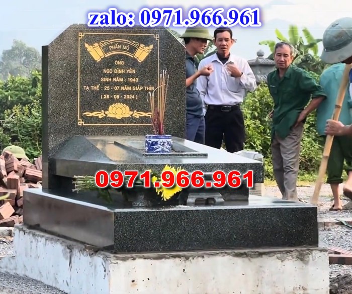 bia mộ đá xanh đẹp, giá bán mộ đá nguyên khối lắp sắp, địa chĩ nơi chỗ bán mộ đá hoa cương granite, kích thước mộ đá tự nhiên chuẩn phong thủy, thiết kế mộ đá trắng vàng theo yêu cầu, lắp đặt mộ đá cao cấp trọn gói theo yêu càu, mộ ông bà bố mẹ gia đình xây đá, mộ ốp đá xanh đen cẩm thạch, mẫu mộ đá đơn giản tam cấp không mái, mộ gia tộc song thân phu thê có mái che, kim tĩnh huyệt mộ bằng đá chôn tươi sang cát, nhà mồ mả để thề lưu giũ hũ lọ tro cốt, mộ sư bảo tháp ba năm bẩy chín tầng hình vuông lục lăng bát giác, mộ đôi tròn sang cát hỏa hung địa táng,