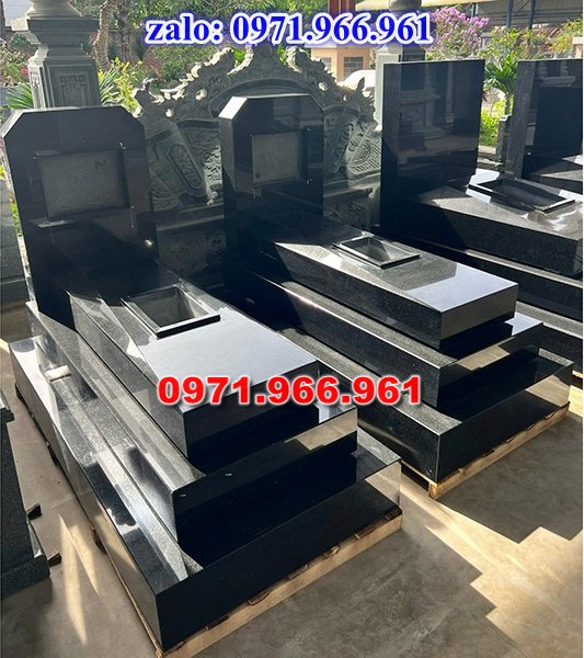 bia mộ đá xanh đẹp, giá bán mộ đá nguyên khối lắp sắp, địa chĩ nơi chỗ bán mộ đá hoa cương granite, kích thước mộ đá tự nhiên chuẩn phong thủy, thiết kế mộ đá trắng vàng theo yêu cầu, lắp đặt mộ đá cao cấp trọn gói theo yêu càu, mộ ông bà bố mẹ gia đình xây đá, mộ ốp đá xanh đen cẩm thạch, mẫu mộ đá đơn giản tam cấp không mái, mộ gia tộc song thân phu thê có mái che, kim tĩnh huyệt mộ bằng đá chôn tươi sang cát, nhà mồ mả để thề lưu giũ hũ lọ tro cốt, mộ sư bảo tháp ba năm bẩy chín tầng hình vuông lục lăng bát giác, mộ đôi tròn sang cát hỏa hung địa táng,