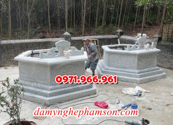 bia mộ đá xanh đẹp, giá bán mộ đá nguyên khối lắp sắp, địa chĩ nơi chỗ bán mộ đá hoa cương granite, kích thước mộ đá tự nhiên chuẩn phong thủy, thiết kế mộ đá trắng vàng theo yêu cầu, lắp đặt mộ đá cao cấp trọn gói theo yêu càu, mộ ông bà bố mẹ gia đình xây đá, mộ ốp đá xanh đen cẩm thạch, mẫu mộ đá đơn giản tam cấp không mái, mộ gia tộc song thân phu thê có mái che, kim tĩnh huyệt mộ bằng đá chôn tươi sang cát, nhà mồ mả để thề lưu giũ hũ lọ tro cốt, mộ sư bảo tháp ba năm bẩy chín tầng hình vuông lục lăng bát giác, mộ đôi tròn sang cát hỏa hung địa táng,