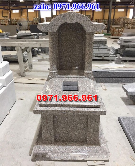 bia mộ đá xanh đẹp, giá bán mộ đá nguyên khối lắp sắp, địa chĩ nơi chỗ bán mộ đá hoa cương granite, kích thước mộ đá tự nhiên chuẩn phong thủy, thiết kế mộ đá trắng vàng theo yêu cầu, lắp đặt mộ đá cao cấp trọn gói theo yêu càu, mộ ông bà bố mẹ gia đình xây đá, mộ ốp đá xanh đen cẩm thạch, mẫu mộ đá đơn giản tam cấp không mái, mộ gia tộc song thân phu thê có mái che, kim tĩnh huyệt mộ bằng đá chôn tươi sang cát, nhà mồ mả để thề lưu giũ hũ lọ tro cốt, mộ sư bảo tháp ba năm bẩy chín tầng hình vuông lục lăng bát giác, mộ đôi tròn sang cát hỏa hung địa táng,