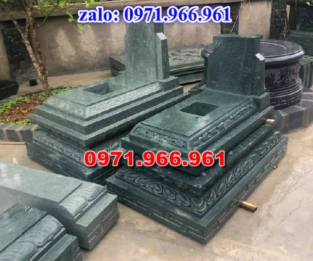 bia mộ đá xanh đẹp, giá bán mộ đá nguyên khối lắp sắp, địa chĩ nơi chỗ bán mộ đá hoa cương granite, kích thước mộ đá tự nhiên chuẩn phong thủy, thiết kế mộ đá trắng vàng theo yêu cầu, lắp đặt mộ đá cao cấp trọn gói theo yêu càu, mộ ông bà bố mẹ gia đình xây đá, mộ ốp đá xanh đen cẩm thạch, mẫu mộ đá đơn giản tam cấp không mái, mộ gia tộc song thân phu thê có mái che, kim tĩnh huyệt mộ bằng đá chôn tươi sang cát, nhà mồ mả để thề lưu giũ hũ lọ tro cốt, mộ sư bảo tháp ba năm bẩy chín tầng hình vuông lục lăng bát giác, mộ đôi tròn sang cát hỏa hung địa táng,