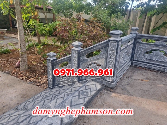 lan can nhà thờ dòng ho, gia đình, lan can đình chùa, lan can nghĩa trang, khu lăng mộ, gia đình, lan can nơi tâm linh, hàng rào từ đường, dòng họ, hàng rào, biệt thự, sân vườn, hàng rào lăng thờ, nghĩa trang , gia đình, giá bán theo thỏa thuận, kích thước theo nhu cầu khách hàng, bên em chuyên sản xuất, lắp đặt, hoàn thiện theo nhu cầu, tâm linh của gia đình