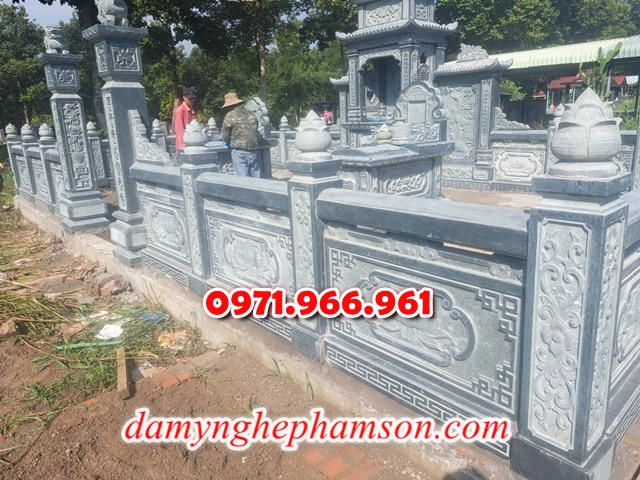 lan can nhà thờ dòng ho, gia đình, lan can đình chùa, lan can nghĩa trang, khu lăng mộ, gia đình, lan can nơi tâm linh, hàng rào từ đường, dòng họ, hàng rào, biệt thự, sân vườn, hàng rào lăng thờ,  nghĩa trang , gia đình, giá bán theo thỏa thuận, kích thước theo nhu cầu khách hàng, bên em chuyên sản xuất, lắp đặt, hoàn thiện theo nhu cầu, tâm linh của gia đình