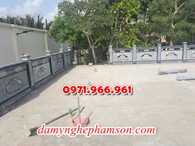lan can nhà thờ dòng ho, gia đình, lan can đình chùa, lan can nghĩa trang, khu lăng mộ, gia đình, lan can nơi tâm linh, hàng rào từ đường, dòng họ, hàng rào, biệt thự, sân vườn, hàng rào lăng thờ, nghĩa trang , gia đình, giá bán theo thỏa thuận, kích thước theo nhu cầu khách hàng, bên em chuyên sản xuất, lắp đặt, hoàn thiện theo nhu cầu, tâm linh của gia đình