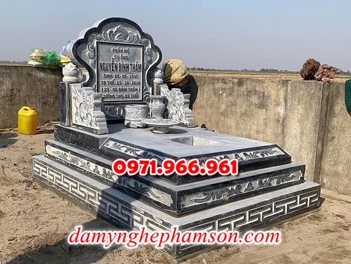 bia mộ đá xanh đẹp, giá bán mộ đá nguyên khối lắp sắp, địa chĩ nơi chỗ bán mộ đá hoa cương granite, kích thước mộ đá tự nhiên chuẩn phong thủy, thiết kế mộ đá trắng vàng theo yêu cầu, lắp đặt mộ đá cao cấp trọn gói theo yêu càu, mộ ông bà bố mẹ gia đình xây đá, mộ ốp đá xanh đen cẩm thạch, mẫu mộ đá đơn giản tam cấp không mái, mộ gia tộc song thân phu thê có mái che, kim tĩnh huyệt mộ bằng đá chôn tươi sang cát, nhà mồ mả để thề lưu giũ hũ lọ tro cốt, mộ sư bảo tháp ba năm bẩy chín tầng hình vuông lục lăng bát giác, mộ đôi tròn sang cát hỏa hung địa táng