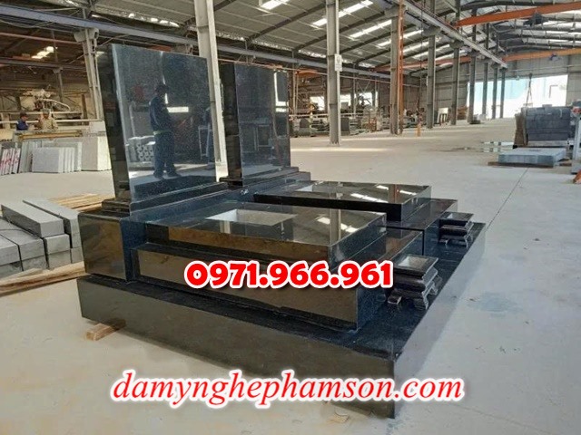 bia mộ đá xanh đẹp, giá bán mộ đá nguyên khối lắp sắp, địa chĩ nơi chỗ bán mộ đá hoa cương granite, kích thước mộ đá tự nhiên chuẩn phong thủy, thiết kế mộ đá trắng vàng theo yêu cầu, lắp đặt mộ đá cao cấp trọn gói theo yêu càu, mộ ông bà bố mẹ gia đình xây đá, mộ ốp đá xanh đen cẩm thạch, mẫu mộ đá đơn giản tam cấp không mái, mộ gia tộc song thân phu thê có mái che, kim tĩnh huyệt mộ bằng đá chôn tươi sang cát, nhà mồ mả để thề lưu giũ hũ lọ tro cốt, mộ sư bảo tháp ba năm bẩy chín tầng hình vuông lục lăng bát giác, mộ đôi tròn sang cát hỏa hung địa táng,