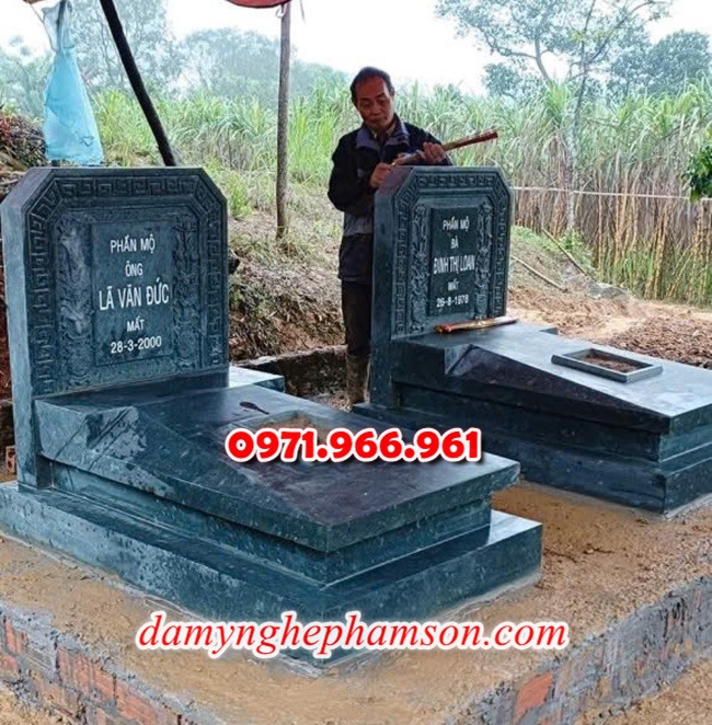 bia mộ đá xanh đẹp, giá bán mộ đá nguyên khối lắp sắp, địa chĩ nơi chỗ bán mộ đá hoa cương granite, kích thước mộ đá tự nhiên chuẩn phong thủy, thiết kế mộ đá trắng vàng theo yêu cầu, lắp đặt mộ đá cao cấp trọn gói theo yêu càu, mộ ông bà bố mẹ gia đình xây đá, mộ ốp đá xanh đen cẩm thạch, mẫu mộ đá đơn giản tam cấp không mái, mộ gia tộc song thân phu thê có mái che, kim tĩnh huyệt mộ bằng đá chôn tươi sang cát, nhà mồ mả để thề lưu giũ hũ lọ tro cốt, mộ sư bảo tháp ba năm bẩy chín tầng hình vuông lục lăng bát giác, mộ đôi tròn sang cát hỏa hung địa táng,