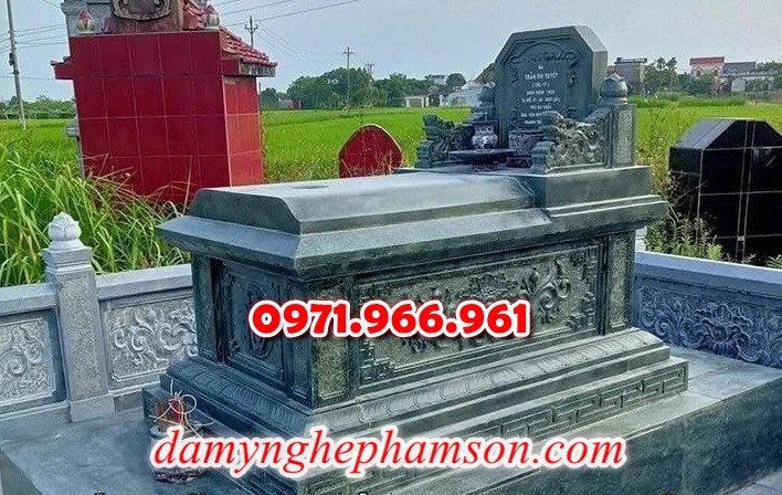 bia mộ đá xanh đẹp, giá bán mộ đá nguyên khối lắp sắp, địa chĩ nơi chỗ bán mộ đá hoa cương granite, kích thước mộ đá tự nhiên chuẩn phong thủy, thiết kế mộ đá trắng vàng theo yêu cầu, lắp đặt mộ đá cao cấp trọn gói theo yêu càu, mộ ông bà bố mẹ gia đình xây đá, mộ ốp đá xanh đen cẩm thạch, mẫu mộ đá đơn giản tam cấp không mái, mộ gia tộc song thân phu thê có mái che, kim tĩnh huyệt mộ bằng đá chôn tươi sang cát, nhà mồ mả để thề lưu giũ hũ lọ tro cốt, mộ sư bảo tháp ba năm bẩy chín tầng hình vuông lục lăng bát giác, mộ đôi tròn sang cát hỏa hung địa táng,