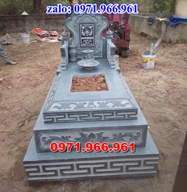 bia mộ đá xanh đẹp, giá bán mộ đá nguyên khối lắp sắp, địa chĩ nơi chỗ bán mộ đá hoa cương granite, kích thước mộ đá tự nhiên chuẩn phong thủy, thiết kế mộ đá trắng vàng theo yêu cầu, lắp đặt mộ đá cao cấp trọn gói theo yêu càu, mộ ông bà bố mẹ gia đình xây đá, mộ ốp đá xanh đen cẩm thạch, mẫu mộ đá đơn giản tam cấp không mái, mộ gia tộc song thân phu thê có mái che, kim tĩnh huyệt mộ bằng đá chôn tươi sang cát, nhà mồ mả để thề lưu giũ hũ lọ tro cốt, mộ sư bảo tháp ba năm bẩy chín tầng hình vuông lục lăng bát giác, mộ đôi tròn sang cát hỏa hung địa táng,