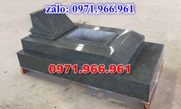 bia mộ đá xanh đẹp, giá bán mộ đá nguyên khối lắp sắp, địa chĩ nơi chỗ bán mộ đá hoa cương granite, kích thước mộ đá tự nhiên chuẩn phong thủy, thiết kế mộ đá trắng vàng theo yêu cầu, lắp đặt mộ đá cao cấp trọn gói theo yêu càu, mộ ông bà bố mẹ gia đình xây đá, mộ ốp đá xanh đen cẩm thạch, mẫu mộ đá đơn giản tam cấp không mái, mộ gia tộc song thân phu thê có mái che, kim tĩnh huyệt mộ bằng đá chôn tươi sang cát, nhà mồ mả để thề lưu giũ hũ lọ tro cốt, mộ sư bảo tháp ba năm bẩy chín tầng hình vuông lục lăng bát giác, mộ đôi tròn sang cát hỏa hung địa táng,