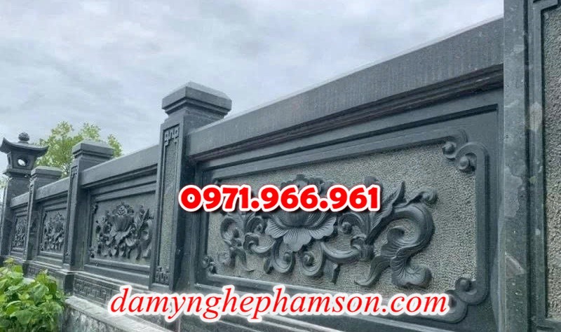 lan can nhà thờ dòng ho, gia đình, lan can đình chùa, lan can nghĩa trang, khu lăng mộ, gia đình, lan can nơi tâm linh, hàng rào từ đường, dòng họ, hàng rào, biệt thự, sân vườn, hàng rào lăng thờ,  nghĩa trang , gia đình, giá bán theo thỏa thuận, kích thước theo nhu cầu khách hàng, bên em chuyên sản xuất, lắp đặt, hoàn thiện theo nhu cầu, tâm linh của gia đình
