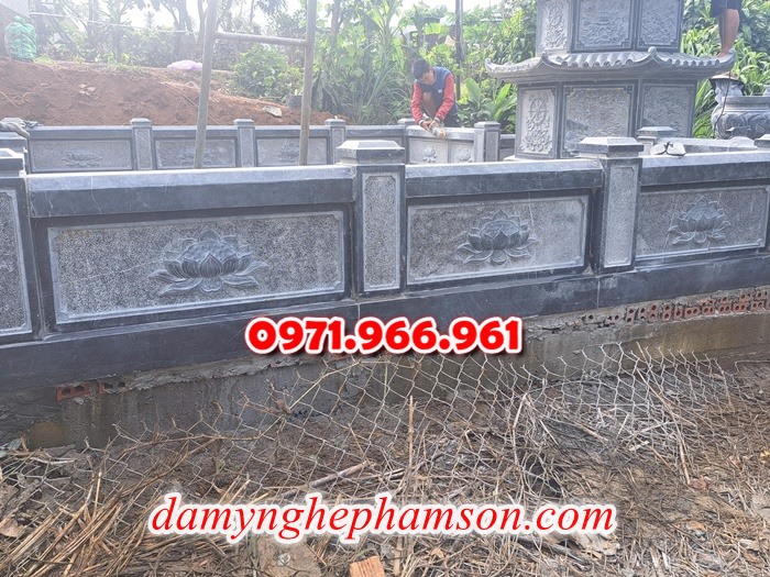 lan can nhà thờ dòng ho, gia đình, lan can đình chùa, lan can nghĩa trang, khu lăng mộ, gia đình, lan can nơi tâm linh, hàng rào từ đường, dòng họ, hàng rào, biệt thự, sân vườn, hàng rào lăng thờ,  nghĩa trang , gia đình, giá bán theo thỏa thuận, kích thước theo nhu cầu khách hàng, bên em chuyên sản xuất, lắp đặt, hoàn thiện theo nhu cầu, tâm linh của gia đình