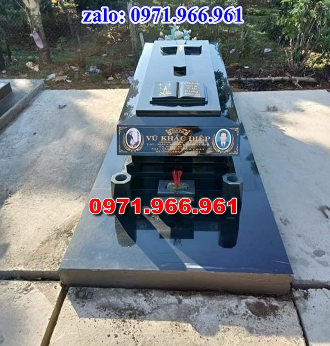 bia mộ đá xanh đẹp, giá bán mộ đá nguyên khối lắp sắp, địa chĩ nơi chỗ bán mộ đá hoa cương granite, kích thước mộ đá tự nhiên chuẩn phong thủy, thiết kế mộ đá trắng vàng theo yêu cầu, lắp đặt mộ đá cao cấp trọn gói theo yêu càu, mộ ông bà bố mẹ gia đình xây đá, mộ ốp đá xanh đen cẩm thạch, mẫu mộ đá đơn giản tam cấp không mái, mộ gia tộc song thân phu thê có mái che, kim tĩnh huyệt mộ bằng đá chôn tươi sang cát, nhà mồ mả để thề lưu giũ hũ lọ tro cốt, mộ sư bảo tháp ba năm bẩy chín tầng hình vuông lục lăng bát giác, mộ đôi tròn sang cát hỏa hung địa táng,