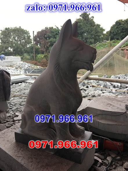 chó đá phong thủy trước nhà, chó đá trấn trạch lăng mộ nhà thờ, chó đá nguyên khối chạm điêu khắc, tượng chó đá cổ trước chùa từ đường miếu,  ngoài chùa, cửa đình, nhà thờ dòng họ gia đình, linh thiêng, được điêu khắc tinh sảo, bằng đá xanh ninh bình, đá thanh hóa, đá trắng, đá vàng, đá thạch anh, đá granite, theo yêu cầu của khách hàng