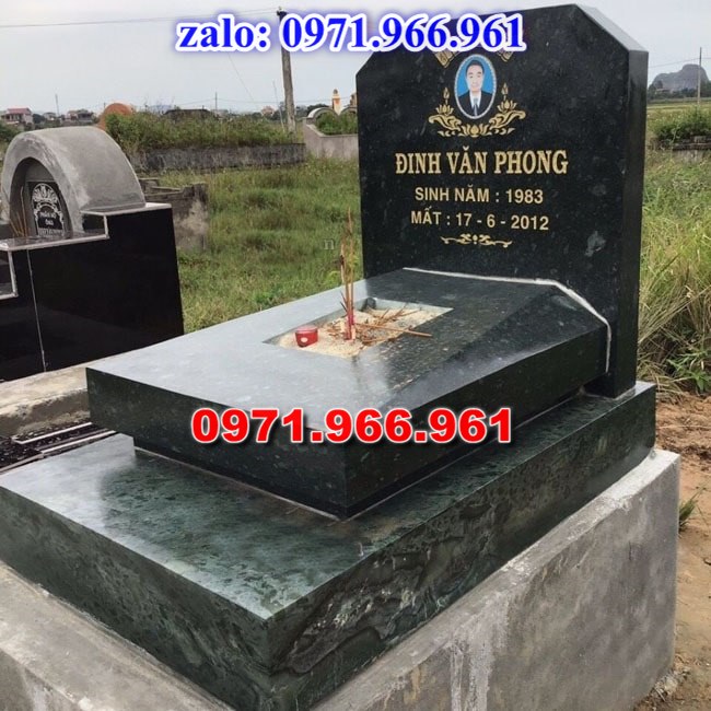 bia mộ đá xanh đẹp, giá bán mộ đá nguyên khối lắp sắp, địa chĩ nơi chỗ bán mộ đá hoa cương granite, kích thước mộ đá tự nhiên chuẩn phong thủy, thiết kế mộ đá trắng vàng theo yêu cầu, lắp đặt mộ đá cao cấp trọn gói theo yêu càu, mộ ông bà bố mẹ gia đình xây đá, mộ ốp đá xanh đen cẩm thạch, mẫu mộ đá đơn giản tam cấp không mái, mộ gia tộc song thân phu thê có mái che, kim tĩnh huyệt mộ bằng đá chôn tươi sang cát, nhà mồ mả để thề lưu giũ hũ lọ tro cốt, mộ sư bảo tháp ba năm bẩy chín tầng hình vuông lục lăng bát giác, mộ đôi tròn sang cát hỏa hung địa táng,