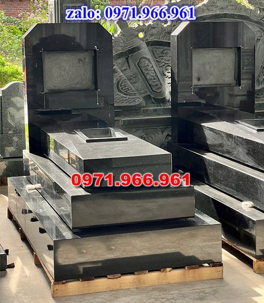 bia mộ đá xanh đẹp, giá bán mộ đá nguyên khối lắp sắp, địa chĩ nơi chỗ bán mộ đá hoa cương granite, kích thước mộ đá tự nhiên chuẩn phong thủy, thiết kế mộ đá trắng vàng theo yêu cầu, lắp đặt mộ đá cao cấp trọn gói theo yêu càu, mộ ông bà bố mẹ gia đình xây đá, mộ ốp đá xanh đen cẩm thạch, mẫu mộ đá đơn giản tam cấp không mái, mộ gia tộc song thân phu thê có mái che, kim tĩnh huyệt mộ bằng đá chôn tươi sang cát, nhà mồ mả để thề lưu giũ hũ lọ tro cốt, mộ sư bảo tháp ba năm bẩy chín tầng hình vuông lục lăng bát giác, mộ đôi tròn sang cát hỏa hung địa táng,