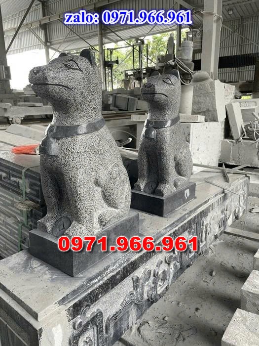 chó đá phong thủy trước nhà, chó đá trấn trạch lăng mộ nhà thờ, chó đá nguyên khối chạm điêu khắc, tượng chó đá cổ trước chùa từ đường miếu,  ngoài chùa, cửa đình, nhà thờ dòng họ gia đình, linh thiêng, được điêu khắc tinh sảo, bằng đá xanh ninh bình, đá thanh hóa, đá trắng, đá vàng, đá thạch anh, đá granite, theo yêu cầu của khách hàng