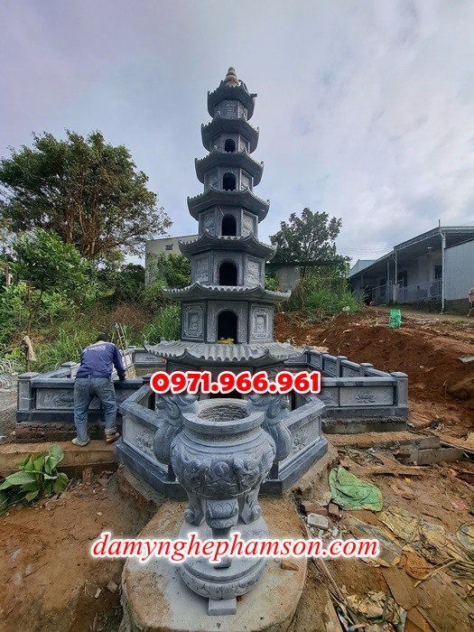 tháp đá xanh đẹp, giá bán tháp đá nguyên khối lắp sắp, địa chĩ nơi chỗ bán tháp đá hoa cương granite, kích thước tháp đá tự nhiên chuẩn phong thủy, thiết kế tháp đá trắng vàng theo yêu cầu, lắp đặt tháp đá cao cấp trọn gói theo yêu càu, mộ ông bà bố mẹ gia đình xây đá, mộ ốp đá xanh đen cẩm thạch, mẫu tháp đá đơn giản tam cấp không mái, mộ gia tộc song thân phu thê có mái che, kim tĩnh huyệt mộ bằng đá chôn tươi sang cát, nhà mồ mả để thề lưu giũ hũ lọ tro cốt, mộ sư bảo tháp ba năm bẩy chín tầng hình vuông lục lăng bát giác, mộ đôi tròn sang cát hỏa hung địa táng,