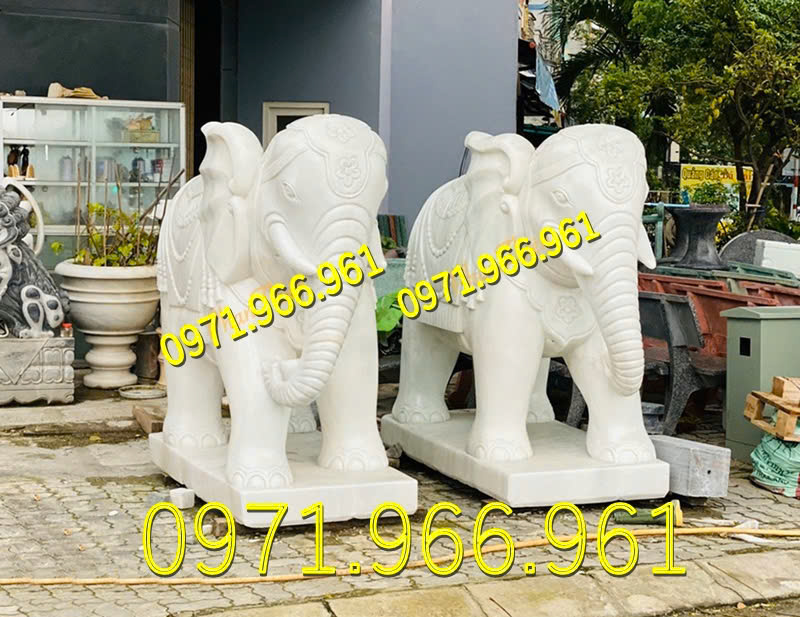 voi bằng đá tự nhiên nguyên khối canh cổng phong thủy trước nhà, voi đá sân vườn, trang trí khu biệt thự, voi đá nhà thờ họ, trấn trạch khu lăng mộ, voi đá phong thủy mang tài lộc, thịnh vượng, bình an, voi đá đặt trước cửa công ty, trang trí trong các công trình tâm linh
