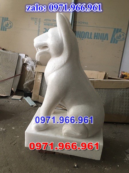 chó đá phong thủy trước nhà, chó đá trấn trạch lăng mộ nhà thờ, chó đá nguyên khối chạm điêu khắc, tượng chó đá cổ trước chùa từ đường miếu,  ngoài chùa, cửa đình, nhà thờ dòng họ gia đình, linh thiêng, được điêu khắc tinh sảo, bằng đá xanh ninh bình, đá thanh hóa, đá trắng, đá vàng, đá thạch anh, đá granite, theo yêu cầu của khách hàng