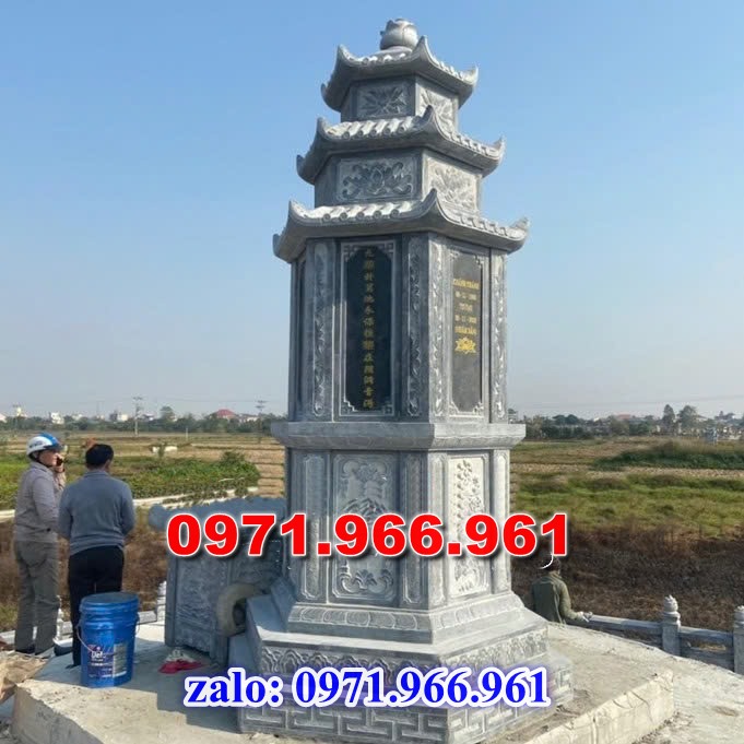 mộ tháp bằng đá để tro cốt ông bà hay cha mẹ, mộ tháp đá xanh rêu nguyên khối được chạm khắc tinh sảo, mộ tháp đá công giáo bằng đá granite nhập khẩu cao cấp, xây mộ tháp đá chuẩn phong thủy mang ý nghĩa tâm linh cho gia đinh bạn, chuyên sản xuất mộ tháp đá theo yêu cầu khách hàng