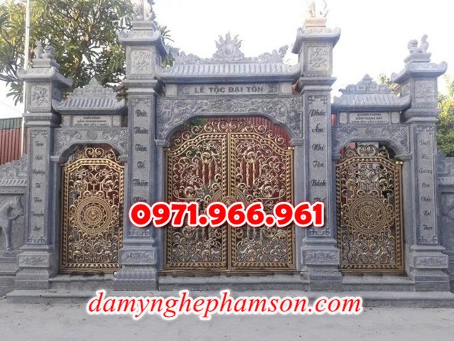 mẫu cổng đá xanh tự nhiên nguyên khối, cổng đá trước nhà thờ từ đường dòng họ, cổng đá tam quan đình làng khu tâm linh chùa, cổng đá hợp phong thủy khu lăng mộ gia đình, cổng đá nhà cổ khu biệt thự theo khách hàng
