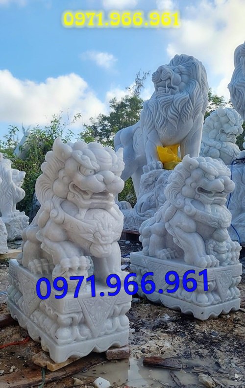 mẫu kỳ lân đá phong thủy canh cổng, kỳ lân đá tự nhiên nguyên khối trấn yểm trước nhà, kỳ lân đá cẩm thạch trước nhà thờ họ, kỳ lân đá biệt thự mang lại tài lộc may mắn cho gia chủ, kỳ lân đá được điêu khắc chạm trổ tinh sảo theo nhu cầu khách hàng