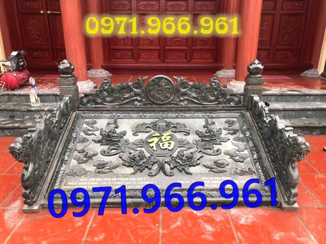 mẫu tượng rồng đá nguyên khối phong thủy trước nhà thờ họ, gia đình,  rồng đá xanh ninh bình được điêu khắc thủ công trước cổng, rồng đá phong thủy trước sân vườn, khu tâm linh, rồng đá tự nhiên trước cổng khu lăng mộ, và những nơi trang nghiêm 