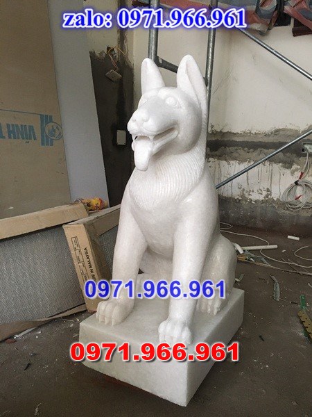 chó đá phong thủy trước nhà, chó đá trấn trạch lăng mộ nhà thờ, chó đá nguyên khối chạm điêu khắc, tượng chó đá cổ trước chùa từ đường miếu, ngoài chùa, cửa đình, nhà thờ dòng họ gia đình, linh thiêng, được điêu khắc tinh sảo, bằng đá xanh ninh bình, đá thanh hóa, đá trắng, đá vàng, đá thạch anh, đá granite, theo yêu cầu của khách hàng