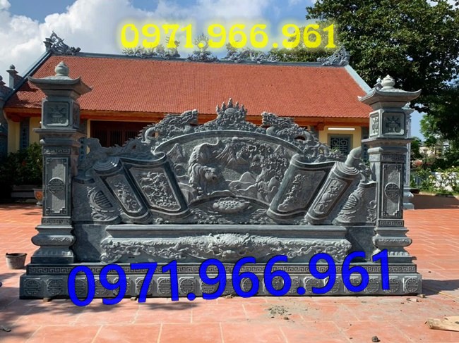 cuốn thư hay còn gọi bức bình phong trấn trạch bằng đá tự nhiên nguyên khối được đặt trong sân nhà thờ họ,bức cuốn thư chạm rồng phượng trước khu tâm linh đình làng, bức bình phong phong thủy đá xanh rêu trước khu lăng mộ gia đình đẹp, chuyên thiết kế cuốn thư bình phong theo yêu cầu khách hàng
