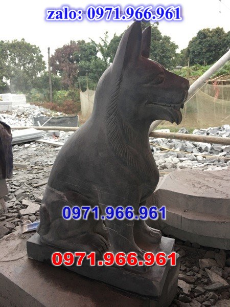 chó đá phong thủy trước nhà, chó đá trấn trạch lăng mộ nhà thờ, chó đá nguyên khối chạm điêu khắc, tượng chó đá cổ trước chùa từ đường miếu,  ngoài chùa, cửa đình, nhà thờ dòng họ gia đình, linh thiêng, được điêu khắc tinh sảo, bằng đá xanh ninh bình, đá thanh hóa, đá trắng, đá vàng, đá thạch anh, đá granite, theo yêu cầu của khách hàng