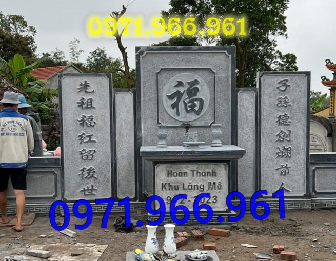cuốn thư hay còn gọi bức bình phong trấn trạch bằng đá tự nhiên nguyên khối được đặt trong sân nhà thờ họ,bức cuốn thư chạm rồng phượng trước khu tâm linh đình làng, bức bình phong phong thủy đá xanh rêu trước khu lăng mộ gia đình đẹp, chuyên thiết kế cuốn thư bình phong theo yêu cầu khách hàng