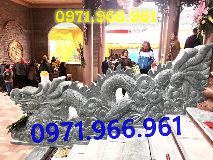 mẫu tượng rồng đá nguyên khối phong thủy trước nhà thờ họ, gia đình,  rồng đá xanh ninh bình được điêu khắc thủ công trước cổng, rồng đá phong thủy trước sân vườn, khu tâm linh, rồng đá tự nhiên trước cổng khu lăng mộ, và những nơi trang nghiêm 