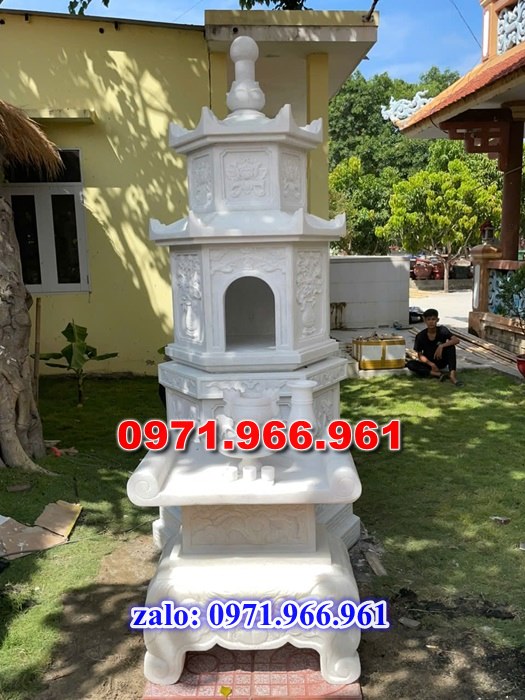 mộ tháp bằng đá để tro cốt ông bà hay cha mẹ, mộ tháp đá xanh rêu nguyên khối được chạm khắc tinh sảo, mộ tháp đá công giáo bằng đá granite nhập khẩu cao cấp, xây mộ tháp đá chuẩn phong thủy mang ý nghĩa tâm linh cho gia đinh bạn, chuyên sản xuất mộ tháp đá theo yêu cầu khách hàng
