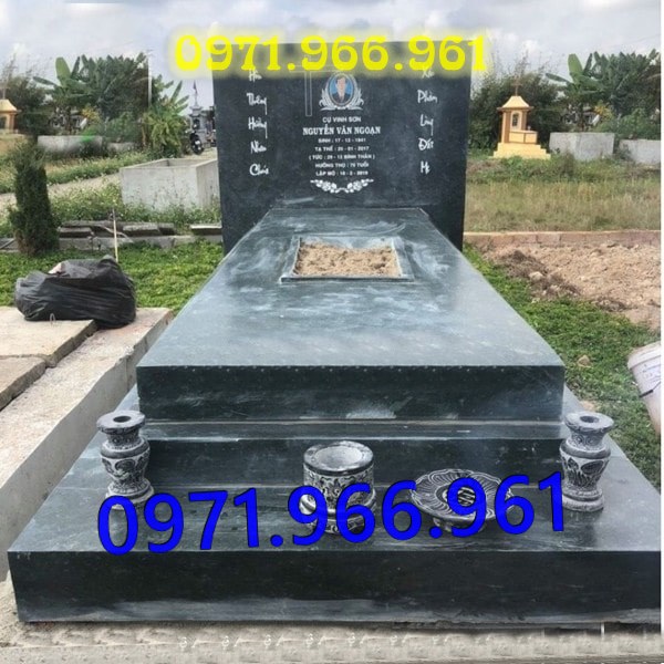 mộ ốp chụp bằng đá đẹp cao cấp cho ông bà, cha mẹ, không mái, một mái, hai mái, mộ ốp chụp bằng đá xanh rêu đẹp phật giáo,công giáo, giá rẻ, mộ đá ốp chụp kích thước chuẩn phong thủy, điêu khắc chạm chỗ hoa văn tinh sảo theo yêu cầu khách hàng
