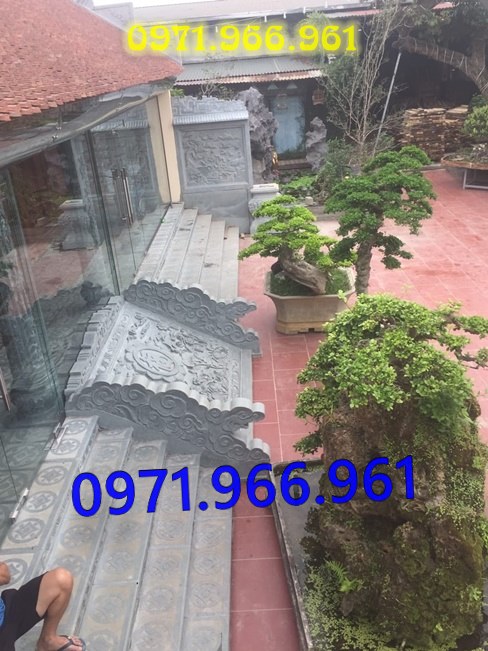 mẫu tượng rồng đá nguyên khối phong thủy trước nhà thờ họ, gia đình,  rồng đá xanh ninh bình được điêu khắc thủ công trước cổng, rồng đá phong thủy trước sân vườn, khu tâm linh, rồng đá tự nhiên trước cổng khu lăng mộ, và những nơi trang nghiêm 