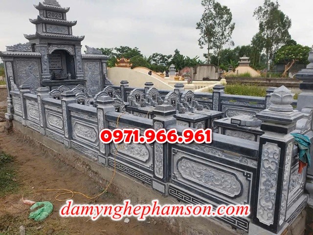 mẫu nghĩa trang nhà mồ cho khu lăng mộ dòng họ, gia đình bằng đá xanh rêu, xanh đen đẹp nhất hiện nay, khu nghĩa trang bằng đá tự nhiên nguyên khối chất lượng cao, khu nghĩa trang nhà mồ đá phong thủy chuẩn tâm linh được chạm khắc hoa văn tinh xảo theo yêu cầu khách hàng