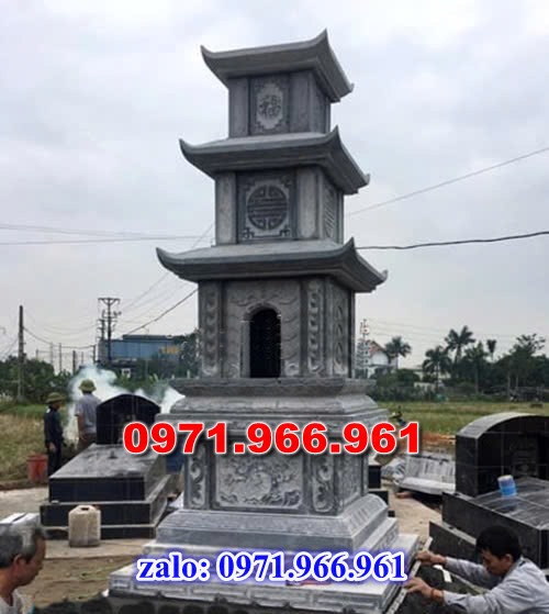 mộ tháp bằng đá để tro cốt ông bà hay cha mẹ, mộ tháp đá xanh rêu nguyên khối được chạm khắc tinh sảo, mộ tháp đá công giáo bằng đá granite nhập khẩu cao cấp, xây mộ tháp đá chuẩn phong thủy mang ý nghĩa tâm linh cho gia đinh bạn, chuyên sản xuất mộ tháp đá theo yêu cầu khách hàng