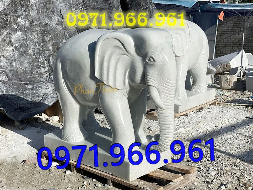 voi bằng đá tự nhiên nguyên khối canh cổng phong thủy trước nhà, voi đá sân vườn, trang trí khu biệt thự, voi đá nhà thờ họ, trấn trạch khu lăng mộ, voi đá phong thủy mang tài lộc, thịnh vượng, bình an, voi đá đặt trước cửa công ty, trang trí trong các công trình tâm linh