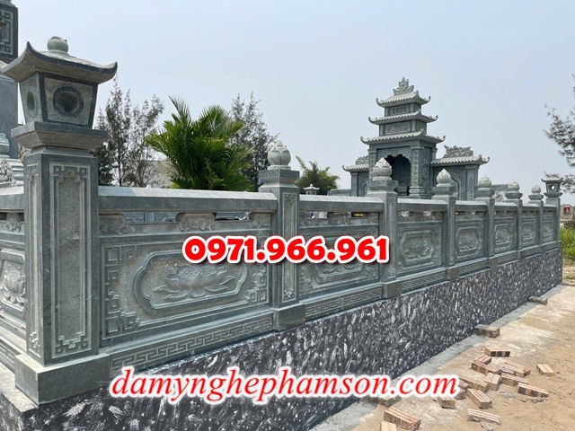 lan can bằng đá tự nhiên nguyên khối nhà thờ họ hay từ đường, lan can đá xanh rêu cho khu lăng mộ gia đình, nghĩa trang, khu lịch tâm linh, lan can khu biệt thự sân vườn được chạm khắc hoa văn tinh xảo theo yêu cầu, lan can tường rào đá phong thủy, trấn trạch, cao cấp, bền đẹp, giá rẻ cho khách hàng 