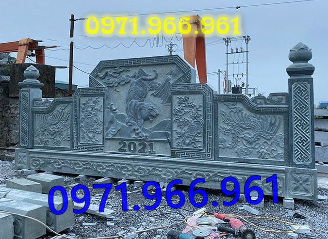 cuốn thư hay còn gọi bức bình phong trấn trạch bằng đá tự nhiên nguyên khối được đặt trong sân nhà thờ họ,bức cuốn thư chạm rồng phượng trước khu tâm linh đình làng, bức bình phong phong thủy đá xanh rêu trước khu lăng mộ gia đình đẹp, chuyên thiết kế cuốn thư bình phong theo yêu cầu khách hàng