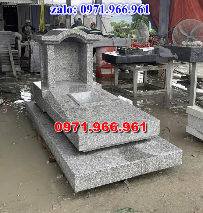 mẫu mộ đá hoa cương nguyên khối cho phần mộ, ông bà, cha mẹ bền đẹp ngoài trời giá rẻ, mộ đá hoa cương, granite nhập khẩu chuẩn phong thủy cho gia đình, mộ hoa cương trong khu lăng mộ cao cấp chạm chổ hoa văn tinh xảo theo yêu cầu khách hàng