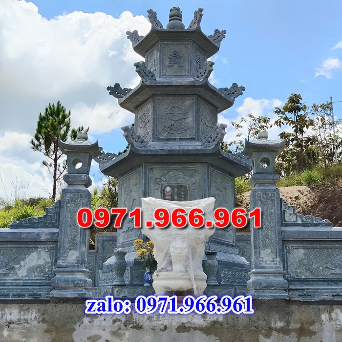 mộ tháp bằng đá để tro cốt ông bà hay cha mẹ, mộ tháp đá xanh rêu nguyên khối được chạm khắc tinh sảo, mộ tháp đá công giáo bằng đá granite nhập khẩu cao cấp, xây mộ tháp đá chuẩn phong thủy mang ý nghĩa tâm linh cho gia đinh bạn, chuyên sản xuất mộ tháp đá theo yêu cầu khách hàng