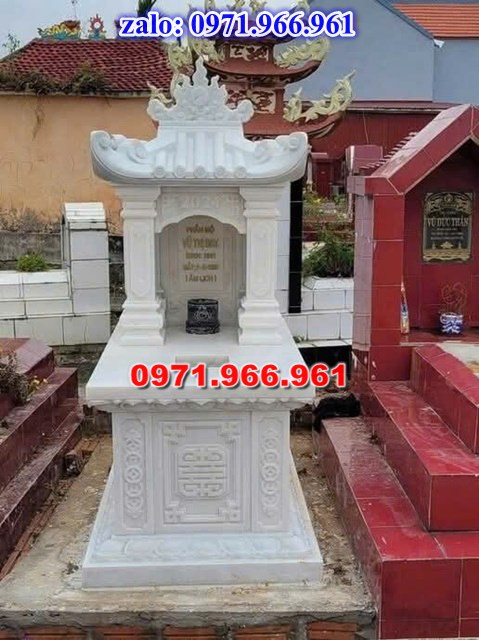 mẫu mộ đá đơn giản nguyên khối, ông bà, cha mẹ, một mái, hai mái, ba mái, mộ đá đơn cao cấp được chạm chổ hao văn tinh xảo theo nhu cầu khách hàng, mộ đơn bằng đá xanh rêu chuẩn phong thủy cho gia đình, mộ đơn không mái bằng đá nhập khẩu cao cấp bền đẹp theo thời gian
