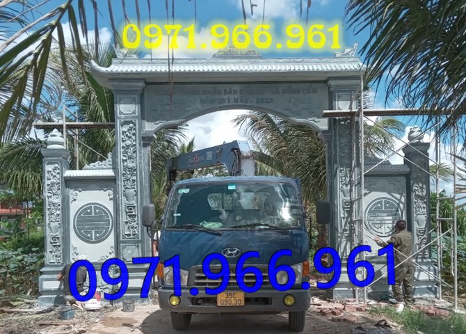 mẫu cổng đá xanh tự nhiên nguyên khối, cổng đá trước nhà thờ từ đường dòng họ, cổng đá tam quan đình làng khu tâm linh chùa, cổng đá hợp phong thủy khu lăng mộ gia đình, cổng đá nhà cổ khu biệt thự theo khách hàng 