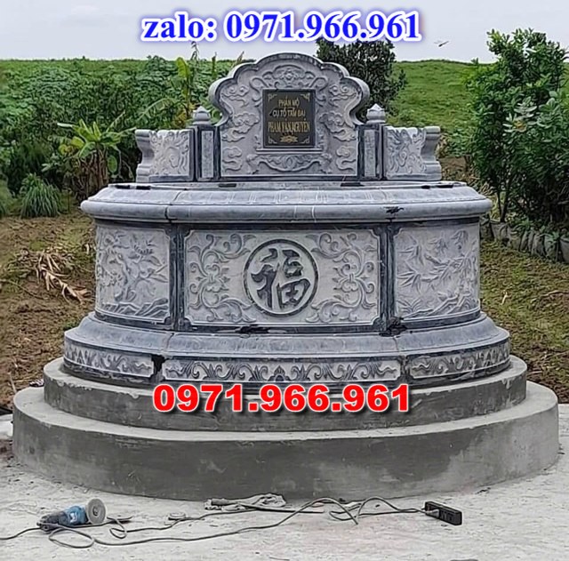 mẫu mộ tròn bằng đá nguyên khối cao cấp cho phần mộ tổ tiên, mộ tròn bằng đá xanh rêu được ưu chuộng nhất hiện nay cho phần mộ gia đình, mộ tròn bằng đá cao cấp chạm khắc hoa văn tinh xảo theo yêu cầu, mộ tròn bằng đá đẹp chuẩn kích thước phong thủy cho ông bà,cha mẹ cao cấp