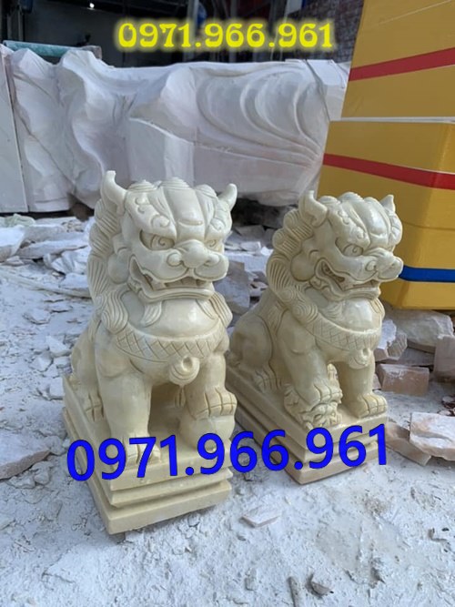 mẫu kỳ lân đá phong thủy canh cổng, kỳ lân đá tự nhiên nguyên khối trấn yểm trước nhà, kỳ lân đá cẩm thạch trước nhà thờ họ, kỳ lân đá biệt thự mang lại tài lộc may mắn cho gia chủ, kỳ lân đá được điêu khắc chạm trổ tinh sảo theo nhu cầu khách hàng