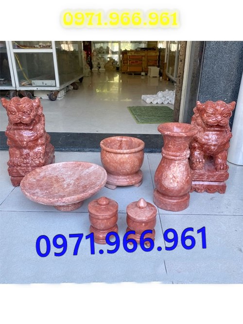 mẫu bát hương lọ hoa đá đẹp cho từ đường nhà thờ họ, bát hương lọ hoa đá tự nhiên nguyên khối cho khu lăng mộ chuẩn phong thủy, bát hương lọ hoa trang trí bàn thờ được chạm khắc hoa văn tinh xảo, mẫu bát hương lọ hoa thờ cúng gia tiên, thần linh, ngoài trời bền đẹp theo thời gian, lọ hoa bát hương đẹp giá rẻ theo yêu cầu của khách hàng